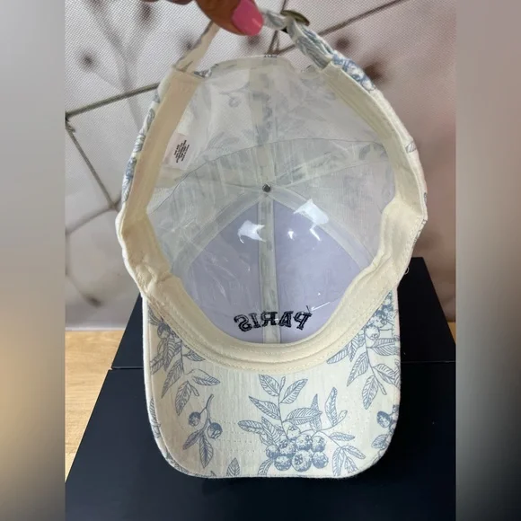 Floral print and embroidered PARIS cap, NEW. fresh and unique French style - Picture 9 of 9